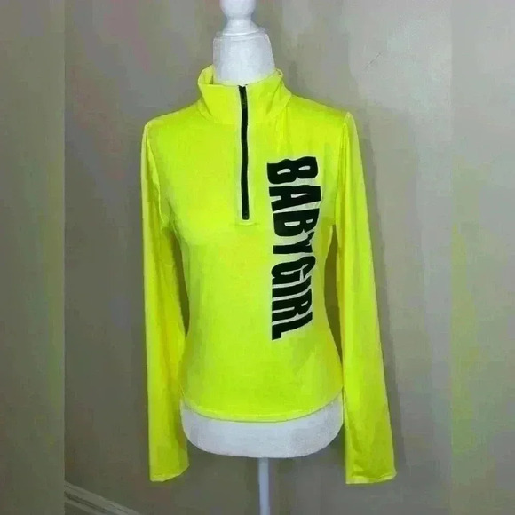 Tops - Bright green/yellow long sleeve workout blouse